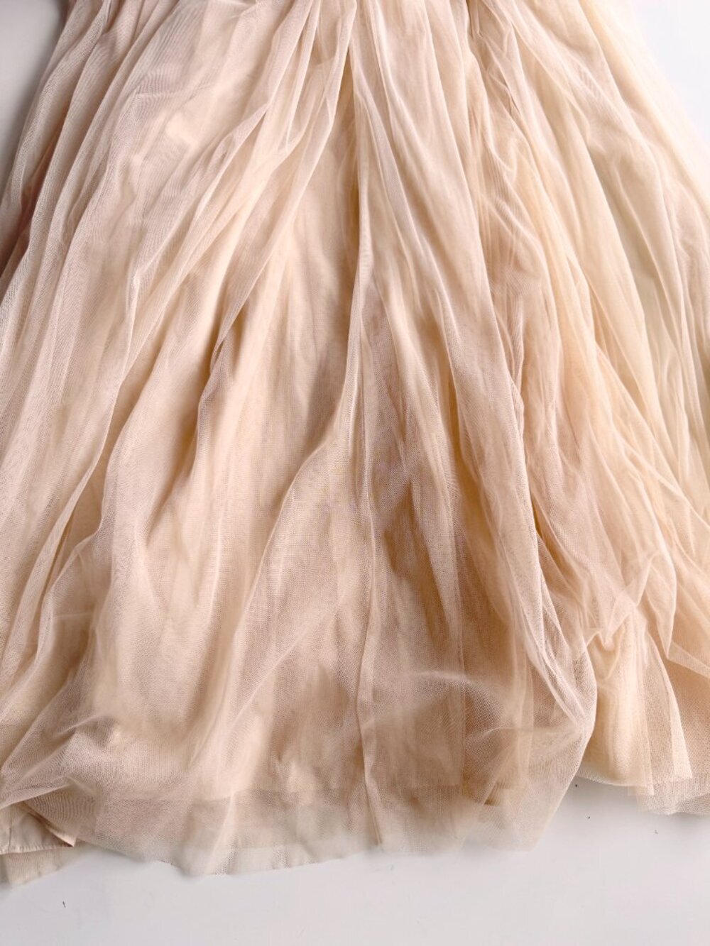 BHLDN Avery Blush Sequin Beaded Embellished Tulle V-Neck Maxi Dress, Size 4 - Picture 12 of 15